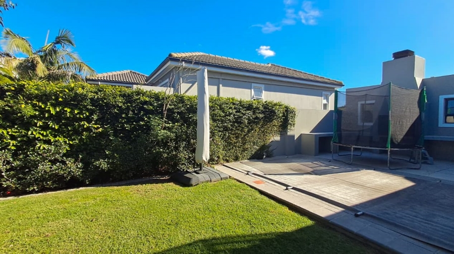 To Let 4 Bedroom Property for Rent in Avalon Estate Western Cape